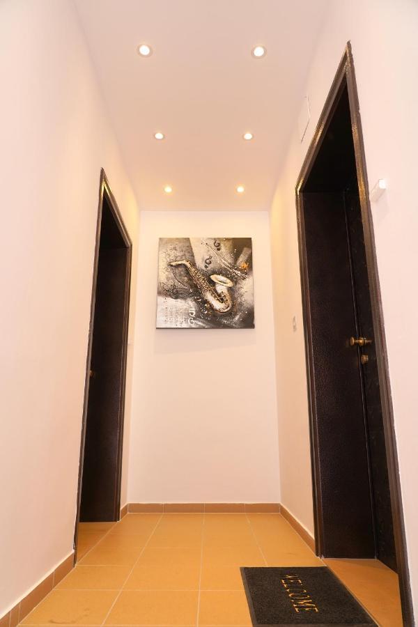 Shushi'S 1 Bedroom Central Apartment Plovdiv Exterior photo
